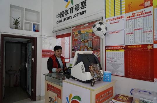 就马岚这种人，让她在看守所有吃有喝有住那都是便宜她了，不如把她也送去黑煤窑挖煤，跟钱红艳作伴去。